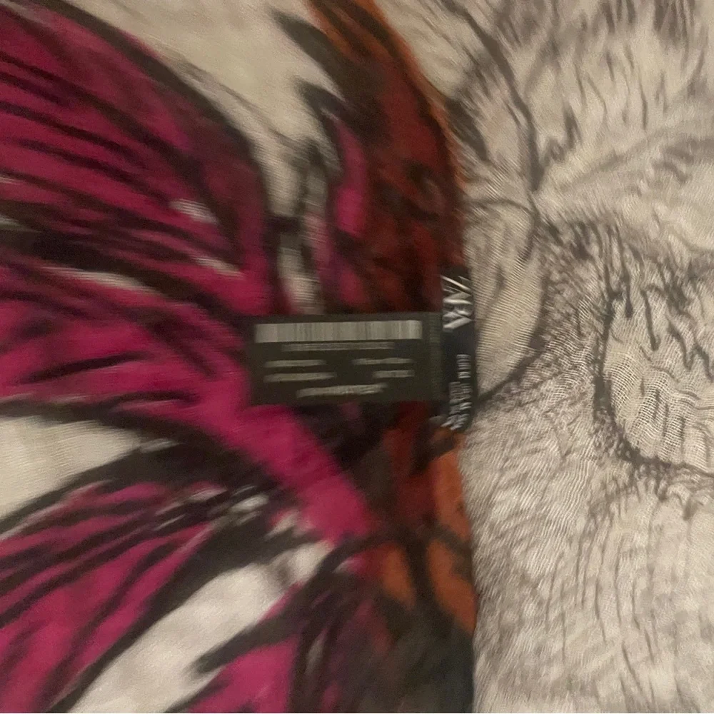Zara stylish botanical